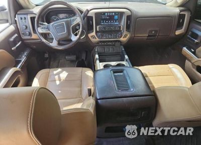 Zdjęcie 8 z 12 samochodu: 2018 GMC SIERRA K2500 DENALI VIN:1GT12UEY7JF178846 - miniatura