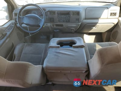 Zdjęcie 8 z 14 samochodu: 2002 FORD F250 SUPER DUTY VIN:1FTNW20F52EA88442 - miniatura