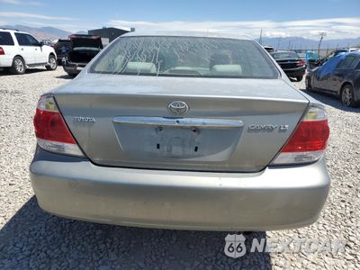 Zdjęcie 6 z 14 samochodu: 2005 TOYOTA CAMRY LE VIN:4T1BE32K55U974675 - miniatura