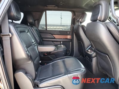 Zdjęcie 11 z 13 samochodu: 2020 LINCOLN NAVIGATOR L VIN:5LMJJ3MT5LEL00057 - miniatura