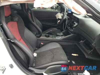Zdjęcie 10 z 12 samochodu: 2024 NISSAN Z NISMO VIN:JN1BZ4CH1RM360314 - miniatura