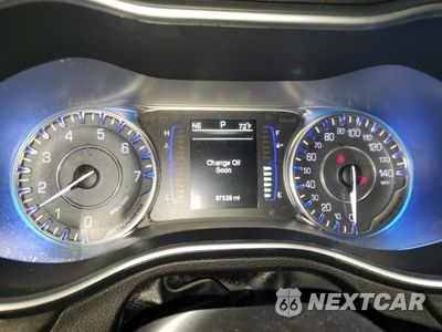 Zdjęcie 9 z 12 samochodu: 2015 CHRYSLER 200 LIMITED VIN:1C3CCCAB2FN503955 - miniatura