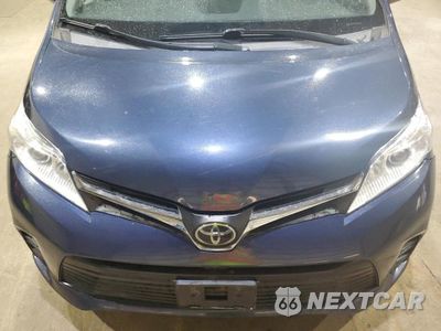 Zdjęcie 12 z 13 samochodu: 2018 TOYOTA SIENNA LE 7-PASSENGER VIN:5TDJZ3DC6JS206454 - miniatura