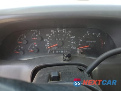 Zdjęcie 9 z 12 samochodu: 1999 FORD F350 SUPER DUTY VIN:1FDWF36F1XEC30709 - miniatura