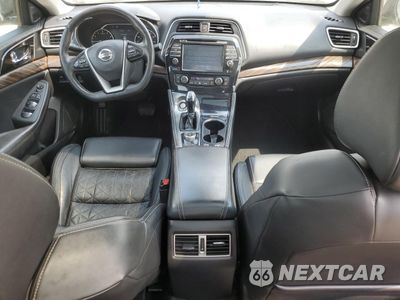 Zdjęcie 8 z 12 samochodu: 2016 NISSAN MAXIMA 3.5S VIN:1N4AA6AP3GC445721 - miniatura
