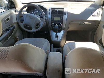 Zdjęcie 8 z 15 samochodu: 2009 HYUNDAI TUCSON SE VIN:KM8JN12D69U937805 - miniatura