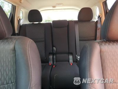 Zdjęcie 10 z 13 samochodu: 2019 NISSAN ROGUE S VIN:JN8AT2MV0KW378529 - miniatura