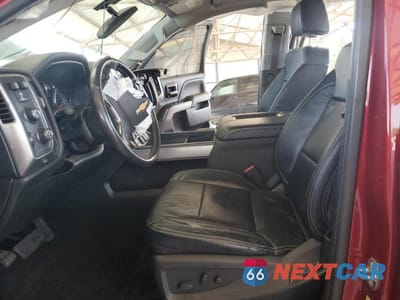 Zdjęcie 7 z 12 samochodu: 2018 CHEVROLET SILVERADO K1500 LT VIN:3GCUKREC7JG262114 - miniatura