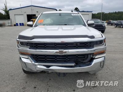 Piąte zdjęcie samochodu w środku: 2018 CHEVROLET SILVERADO C1500 LT VIN:3GCPCREC8JG366654 - miniatura