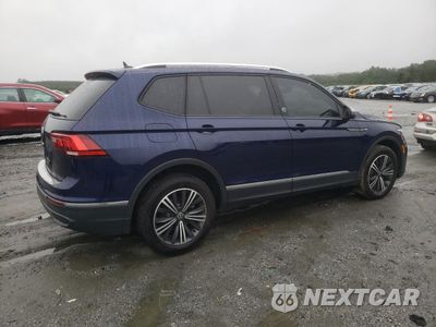 Trzecie zdjęcie samochodu z tyłu: 2024 VOLKSWAGEN TIGUAN WOLFSBURG VIN:3VV6B7AX0RM223739 - miniatura