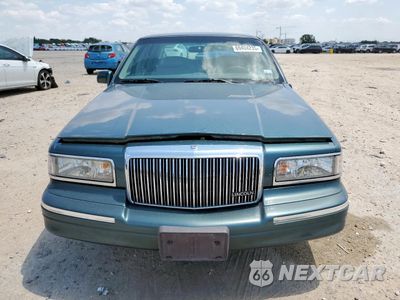Piąte zdjęcie samochodu w środku: 1996 LINCOLN TOWN CAR EXECUTIVE VIN:1LNLM81WXTY672992 - miniatura