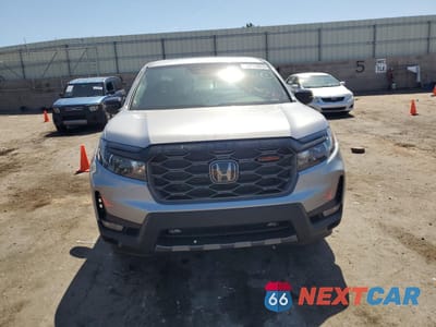 Piąte zdjęcie samochodu w środku: 2024 HONDA RIDGELINE TRAIL SPORT VIN:5FPYK3F66RB019099 - miniatura