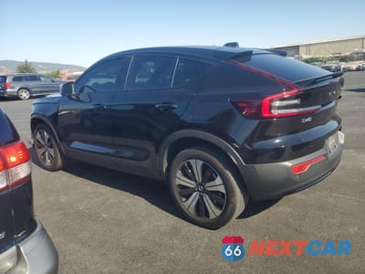 Drugie zdjęcie samochodu z przodu: 2023 VOLVO C40 RECHARGE PLUS VIN:YV4ED3GL7P2035500 - miniatura