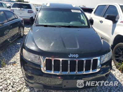 Piąte zdjęcie samochodu w środku: 2012 JEEP GRAND CHEROKEE LAREDO VIN:1C4RJFAGXCC105246 - miniatura