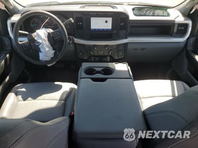 Zdjęcie 8 z 15 samochodu: 2023 FORD F250 SUPER DUTY VIN:1FT7W2BA6PEC73536 - miniatura