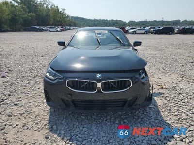 Piąte zdjęcie samochodu w środku: 2024 BMW 230XI VIN:3MW33CM0XR8E57396 - miniatura