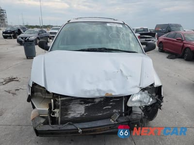 Piąte zdjęcie samochodu w środku: 2003 CHRYSLER TOWN & COUNTRY LIMITED VIN:2C8GP64L13R377057 - miniatura