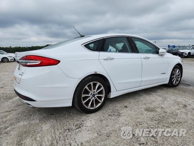 Trzecie zdjęcie samochodu z tyłu: 2017 FORD FUSION SE HYBRID VIN:3FA6P0LU8HR410079 - miniatura
