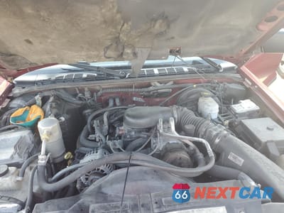 Zdjęcie 12 z 15 samochodu: 2004 CHEVROLET S TRUCK S10 VIN:1GCDT13X74K134375 - miniatura