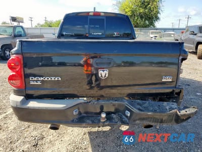 Zdjęcie 6 z 12 samochodu: 2007 DODGE DAKOTA QUAD SLT VIN:1D7HE48N97S166520 - miniatura