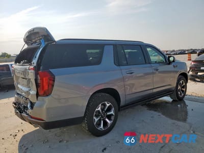 Trzecie zdjęcie samochodu z tyłu: 2025 GMC YUKON XL AT4 ULTIMATE VIN:1GKS2WRL8SR232089 - miniatura