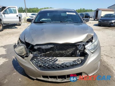 Piąte zdjęcie samochodu w środku: 2014 FORD TAURUS POLICE INTERCEPTOR VIN:1FAHP2MT7EG156281 - miniatura