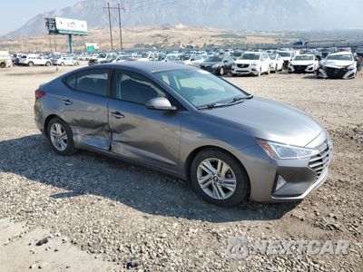 Czwarte zdjęcie samochodu z boku: 2019 HYUNDAI ELANTRA SEL VIN:5NPD84LFXKH477672 - miniatura