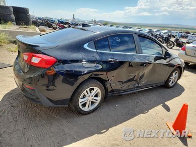 Trzecie zdjęcie samochodu z tyłu: 2018 CHEVROLET CRUZE LT VIN:1G1BE5SM6J7189066 - miniatura