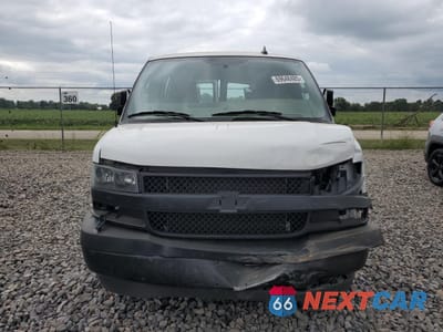 Piąte zdjęcie samochodu w środku: 2023 CHEVROLET EXPRESS G2500 VIN:1GCWGAFP0P1102581 - miniatura