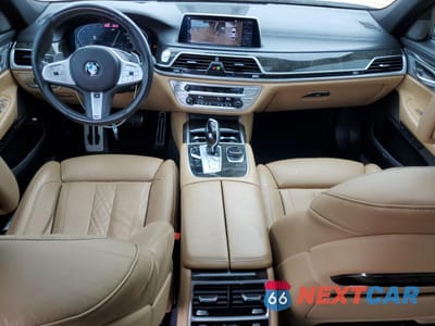 Zdjęcie 8 z 15 samochodu: 2022 BMW 750 XI VIN:WBA7U2C03NCJ17147 - miniatura