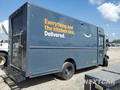 Trzecie zdjęcie samochodu z tyłu: 2019 FORD F59 VIN:1F65F5KY5K0A18262 - miniatura