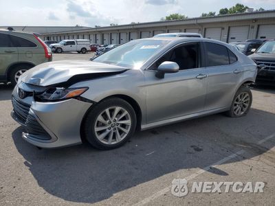 2022 TOYOTA CAMRY LE 4T1C11AK6NU667179 - główne zdjęcie licytacji z USA - miniatura