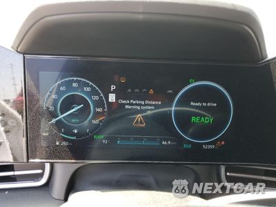 Zdjęcie 9 z 16 samochodu: 2024 HYUNDAI ELANTRA LIMITED VIN:KMHLN4DJ6RU115714 - miniatura