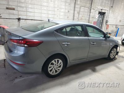 Trzecie zdjęcie samochodu z tyłu: 2017 HYUNDAI ELANTRA SE VIN:KMHD74LF2HU110326 - miniatura