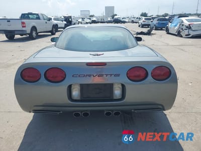 Zdjęcie 6 z 12 samochodu: 2004 CHEVROLET CORVETTE VIN:1G1YY22G845109082 - miniatura