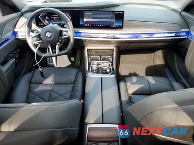 Zdjęcie 8 z 15 samochodu: 2024 BMW 740 I VIN:WBA23EH08RCS90174 - miniatura