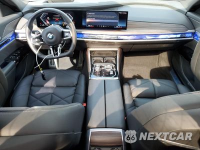 Zdjęcie 8 z 15 samochodu: 2024 BMW 740 I VIN:WBA23EH08RCS90174 - miniatura