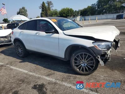 Czwarte zdjęcie samochodu z boku: 2020 MERCEDES-BENZ GLC COUPE 300 4MATIC 300 4MATIC VIN:W1N0J8EB3LF849510 - miniatura