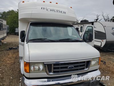 Piąte zdjęcie samochodu w środku: 2005 FORD ECONOLINE E450 SUPER DUTY CUTAWAY VAN VIN:1FDXE45S65HA75095 - miniatura