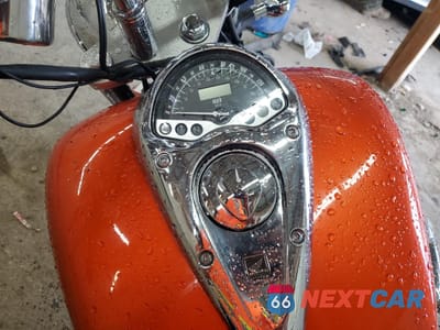 Zdjęcie 7 z 10 samochodu: 2006 HONDA VTX1300 C VIN:1HFSC55026A214910 - miniatura