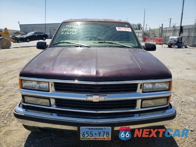 Piąte zdjęcie samochodu w środku: 1997 CHEVROLET TAHOE K1500 VIN:1GNEK13R4VJ364091 - miniatura