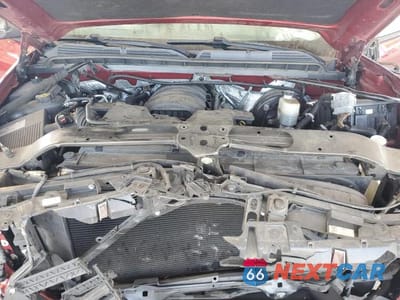Zdjęcie 11 z 12 samochodu: 2018 CHEVROLET SILVERADO K1500 LT VIN:3GCUKREC7JG262114 - miniatura