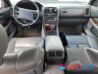 Zdjęcie 8 z 14 samochodu: 1991 LEXUS LS 400 VIN:JT8UF11E0M0092487 - miniatura