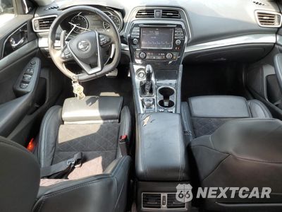Zdjęcie 8 z 15 samochodu: 2017 NISSAN MAXIMA 3.5S VIN:1N4AA6AP6HC428963 - miniatura