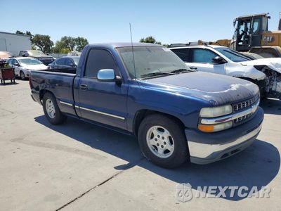 Czwarte zdjęcie samochodu z boku: 2002 CHEVROLET SILVERADO C1500 VIN:1GCEC14V12Z168771 - miniatura