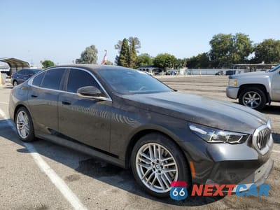 Czwarte zdjęcie samochodu z boku: 2025 BMW 530 I VIN:WBA43FJ03SCT45595 - miniatura