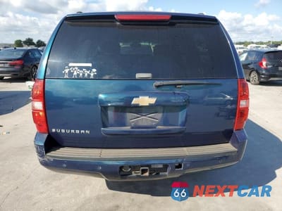 Zdjęcie 6 z 13 samochodu: 2007 CHEVROLET SUBURBAN C1500 VIN:1GNFC16J07R212711 - miniatura