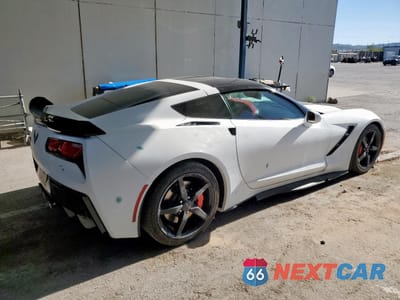 Trzecie zdjęcie samochodu z tyłu: 2014 CHEVROLET CORVETTE STINGRAY 3LT VIN:1G1YF2D77E5108994 - miniatura