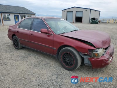 Czwarte zdjęcie samochodu z boku: 1996 HONDA ACCORD LX VIN:1HGCD5636TA003808 - miniatura