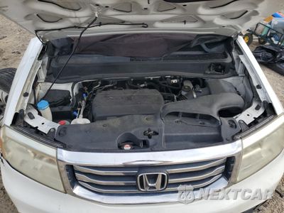 Zdjęcie 12 z 15 samochodu: 2015 HONDA PILOT SE VIN:5FNYF4H39FB039008 - miniatura